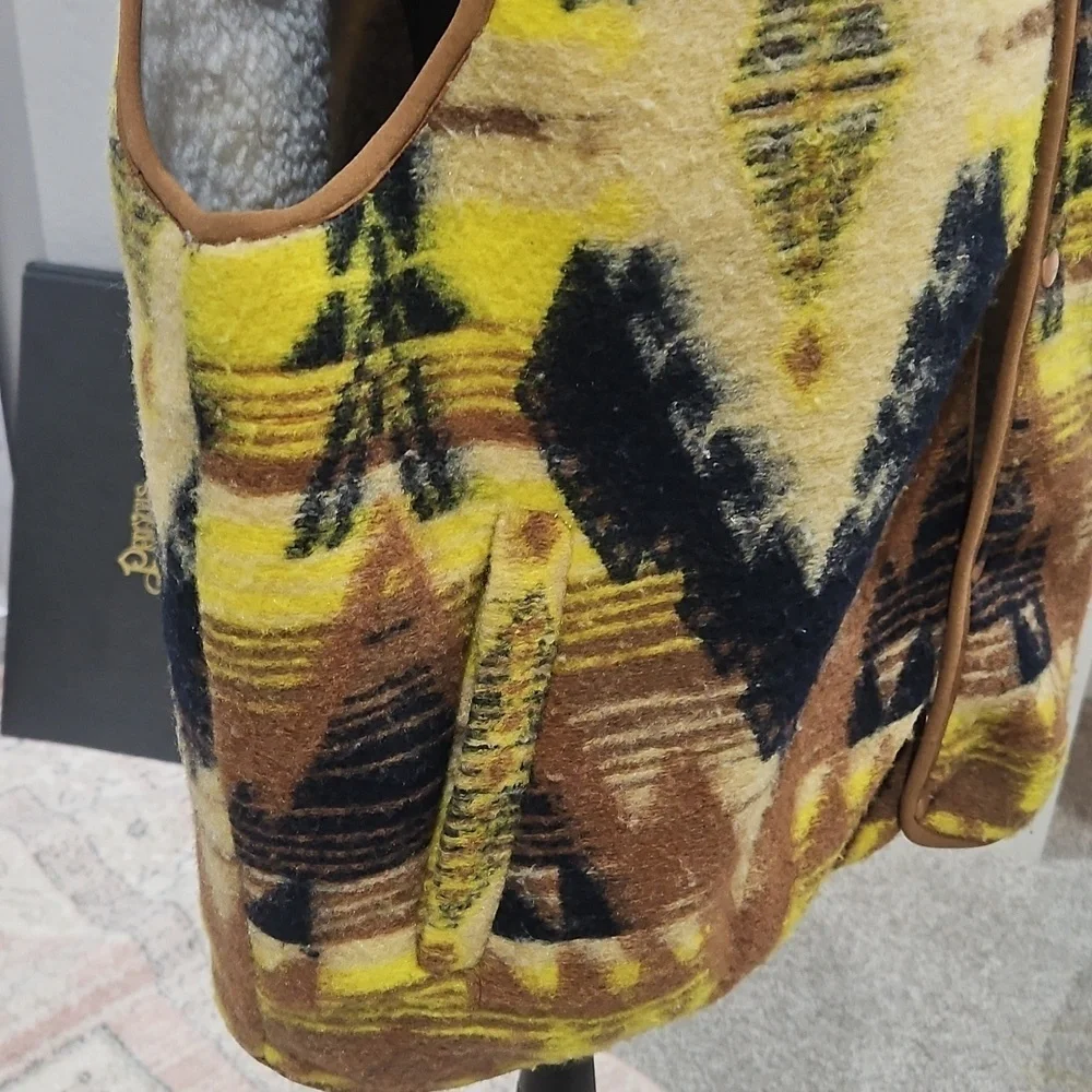Urban Outfitters Yellow and Black Patterned Vest